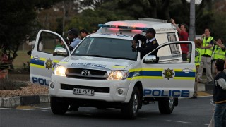 18 загинали след катастрофа между автобус и камион в Южна Африка