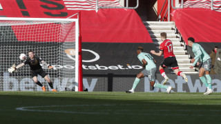 Джеймс Уорд Праус без съмнение е най добрият изпълнител на преки свободни