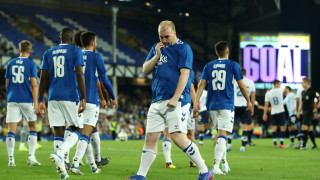 Английският футболен Евертън получи още едно наказание с отнемане на