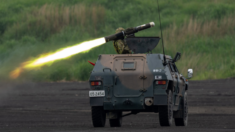 Иран сключва тайна оръжейна сделка с Русия за &euro;500 милиона &ndash; доставките започват от 2027 година