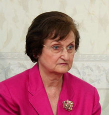 Преизбраха Мозер