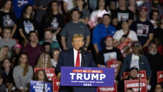 Кандидатът на републиканците за Белия дом Доналд Тръмп вчера отпразнува