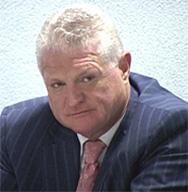 Зам.-вътрешен министър се разсърди на футболния съюз