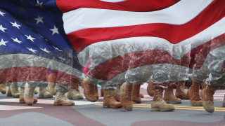 Експлозии разтърсиха американската военновъздушната база Кадена в Окинава Япония Това