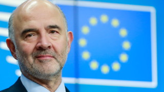 Еврокомисарят по икономическите и финансови въпроси Пиер Московиси призова страните