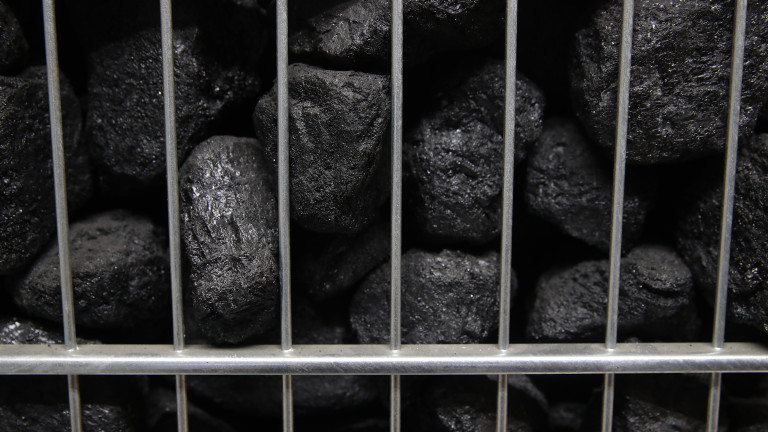 Заради дефицита на газ: Европа изстрелва употребата на въглища