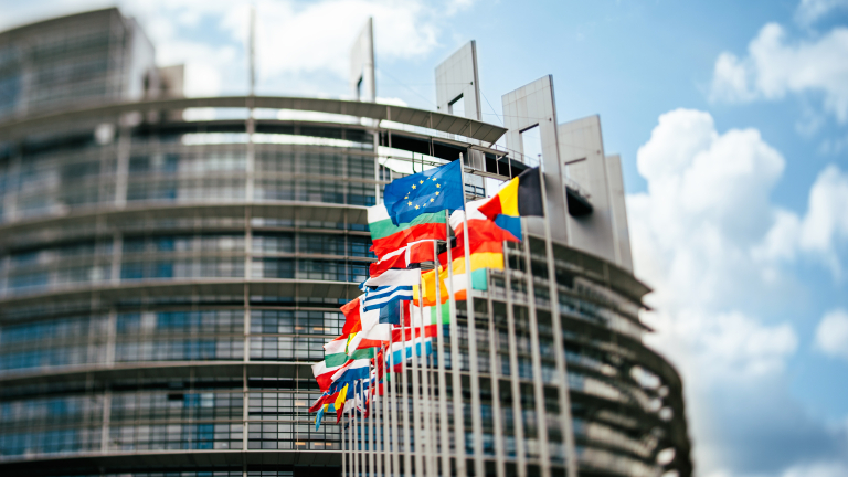 Как се прави кариера в европейските институции?