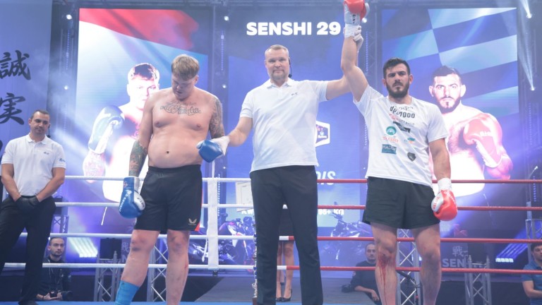 Янис Стофоридис спечели служебно срещу Декстър Суис