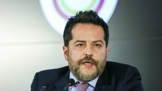 Един от силните хора в Галатасарай Ерден Тимур обяви че