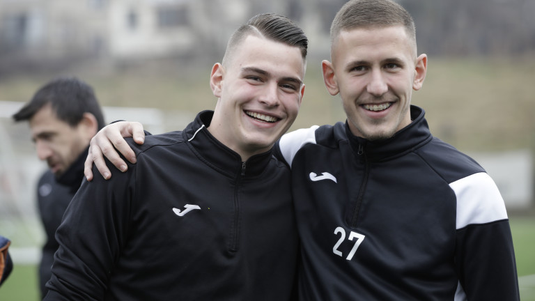 Славия обяви групата за лагера в Турция, "белите" ще играят с куп руски отбори