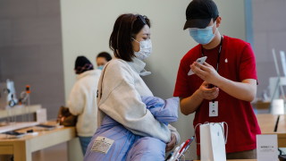 Пътуващите със самолет до Гърция от Китай трябва да покажат