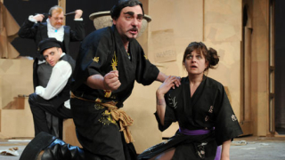 „Слуга на двама господари” с две премиери в Народния театър (галерия)