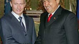 Уго Чавес купува военни самолети от Русия?