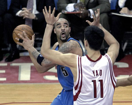 Юта Джаз с кански мъки на полуфинал