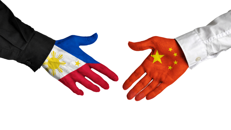 Филипините и Китай готвят сделки за $15 миларда