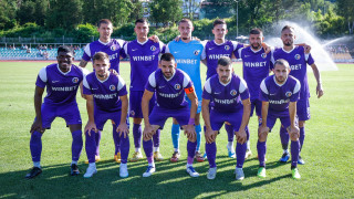 Етър подписа договор с вратаря Ангел Мартинов Ръководството на клуба