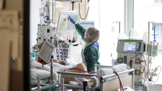 COVID-19: Подобреното лечение намалило смъртността в германските болници