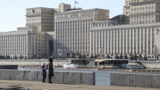 Русия отговорила с Кинжали на нападението в Брянска област
