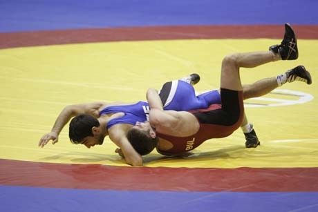 България с втори медал от световното по борба