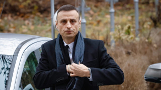 Бербатов направи любопитна прогноза за дербито Арсенал - Ливърпул