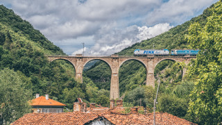 Както Money bg вече съобщи многократно монополът на БДЖ при пътническите