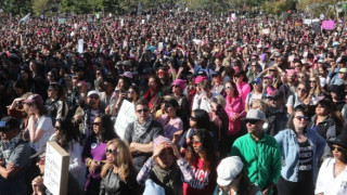 Отново хиляди жени протестираха срещу Доналд Тръмп
