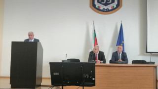 Министърът на вътрешните работи Даниел Митов смени шефа на Главна