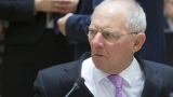  Съпартийци на досегашния немски финансов министър го натискат да се откаже от поста 