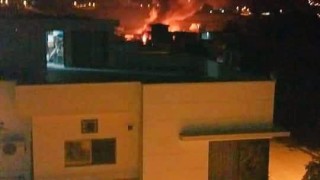 Седемнайсет души загинаха при катастрофа на военен самолет в Пакистан