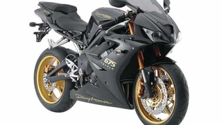 Мотоциклет вдига 255 км/ч с гориво от гнили ябълки