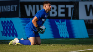 Титулярният вратар на Ботев Пловдив Хидайет Ханкич покачи