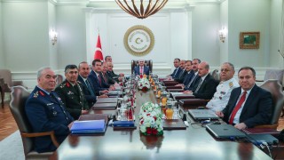 Върховният военен съвет на Турция реши да смени командирите на