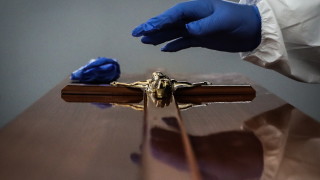 Португалия съобщи че близо половината от всички жертви на коронавируса