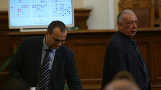 С нова комисия в НС управляващото мнозинство търси виновниците за дълга „Белене“