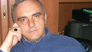 Пловдивският учител Ангел Грънчаров обяви гладна стачка
