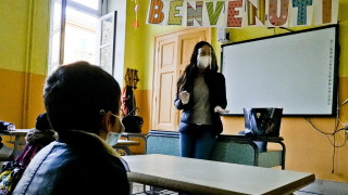 Кризата с коронавируса удари и без това исторически ниската раждаемост