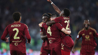 Феновете на Рома демонстрираха невероятна подкрепа към клуба и новия