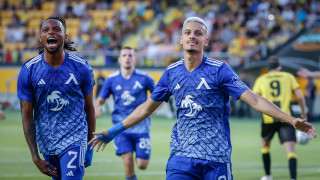 Дисциплинарната комисия на Българския футболен съюз наложи глоби на Левски