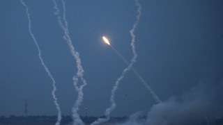 Израелските въздушни удари удариха няколко цели в ивицата Газа във