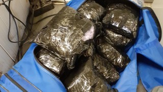 Заловиха турски трафикант с дрога на Калотина Той е бил