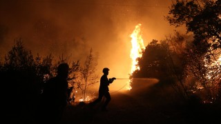 Горски пожар на гръцкия остров Евия