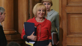 Омбудсманът Мая Манолова изпраща писма до депутатите да се включат в