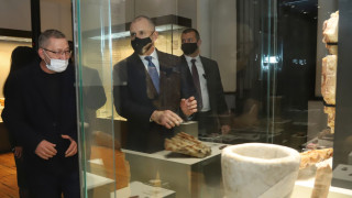 Президентът Румен Радев призова и журналистите да разследват злоупотреби с