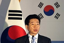 Спешно съвещание в Сеул заради стрелбата в САЩ