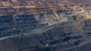 Загуби за $1,7 трилиона: Минно-добивният сектор на Украйна гледа с надежда на партньорството със САЩ