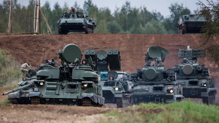 Полша ще изпрати военна отбранителна техника на Украйна. Това потвърди