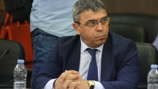 Атанас Илков: Откакто съм министър, не са ми звънели политици, няма и за какво
