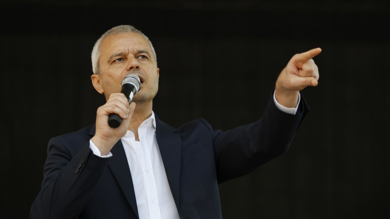 Костадин Костадинов: Искаме да запазим българската валута