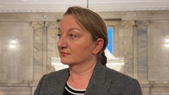 Сачева за Съвета за мир: Важното за България е да има глас по отношение на сигурността