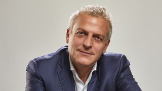 Решението да се дават едни пари които не са изработени